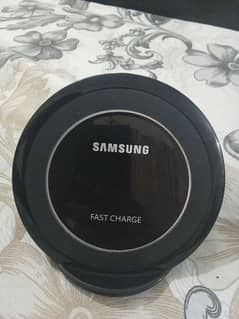 SAMSUNG WIRELESS CHARGER