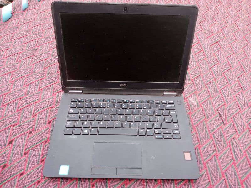Laptop Dell letitude / Core i5 / 6th Gen 4