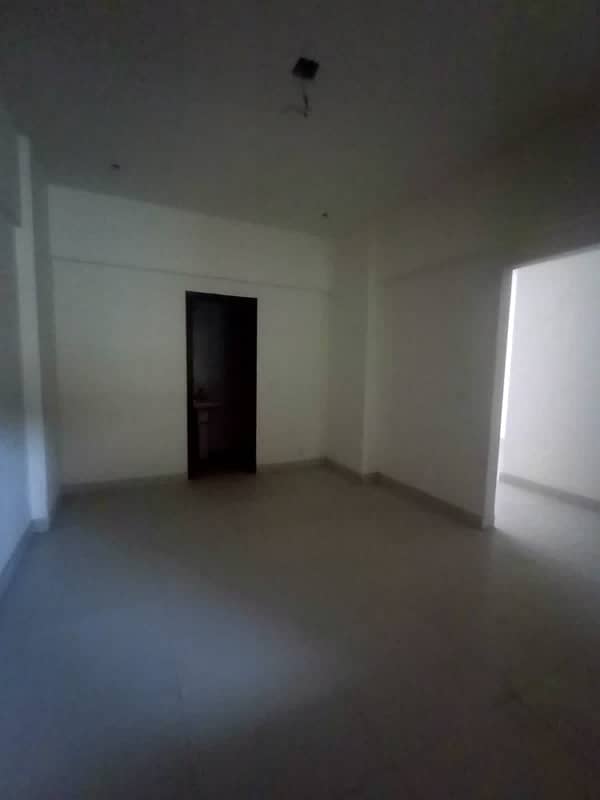 3 BED DD APARTMENT FOR SALE 
LEASED APARTMENT 9