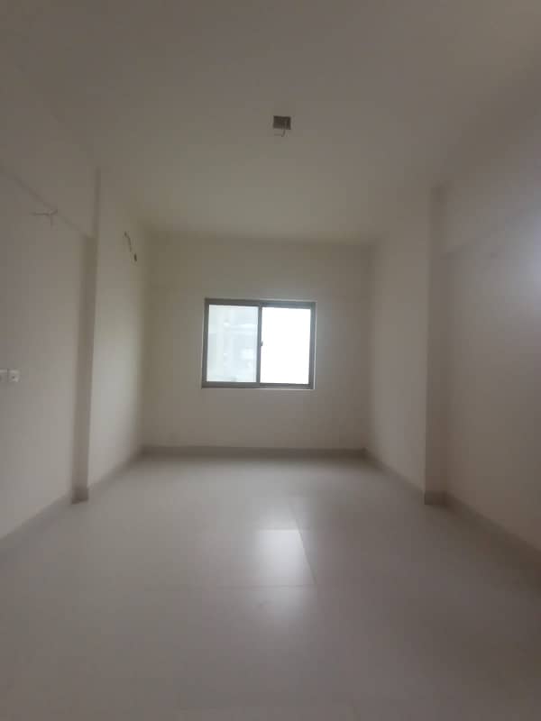 3 BED DD APARTMENT FOR SALE 
LEASED APARTMENT 13