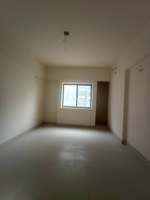 3 BED DD APARTMENT FOR SALE 
LEASED APARTMENT 25