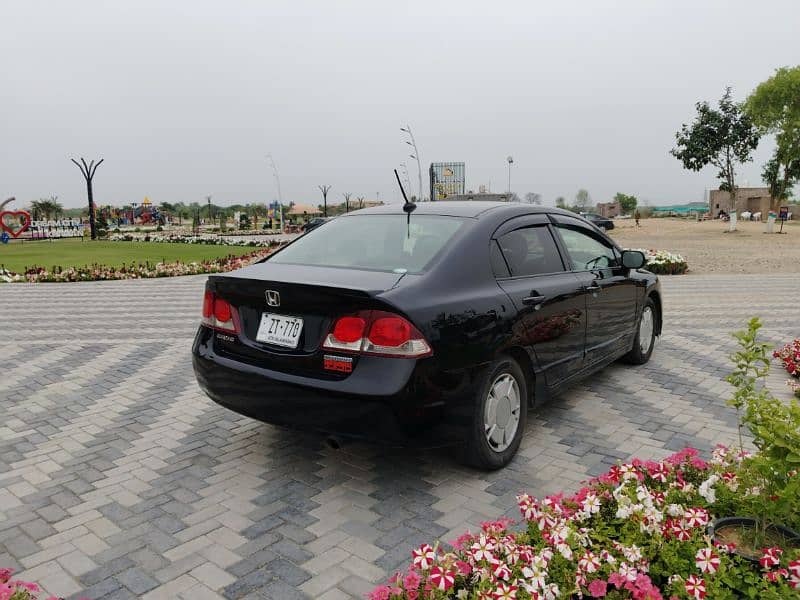 Honda Civic Hybrid 2010 8