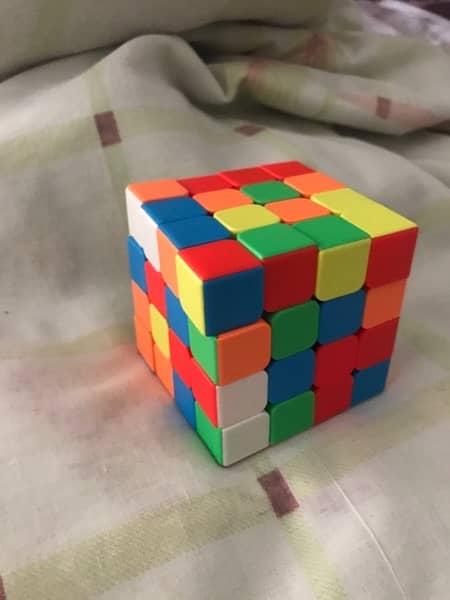 4x4 Rubiks Cube 0