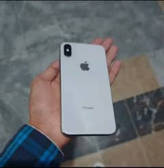 iPhone x 10 by10 condition