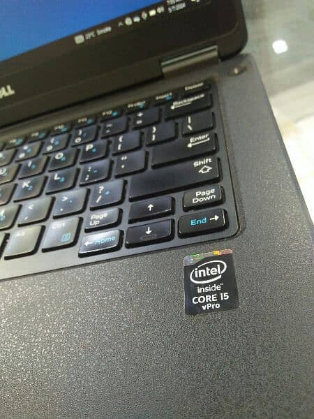 CORE I5 fifth generation. DELL latitude 7250 with ssd. Hi speed laptop 3