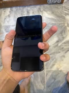 iphone 11promax (pta approved)