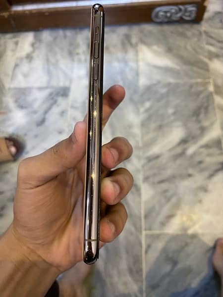 iphone 11promax (pta approved) 2