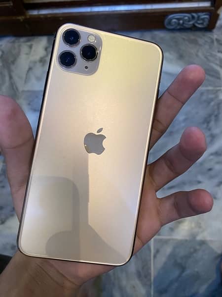 iphone 11promax (pta approved) 4