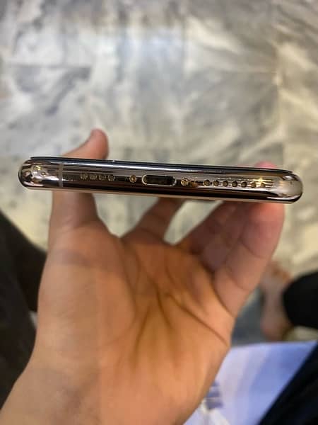 iphone 11promax (pta approved) 5