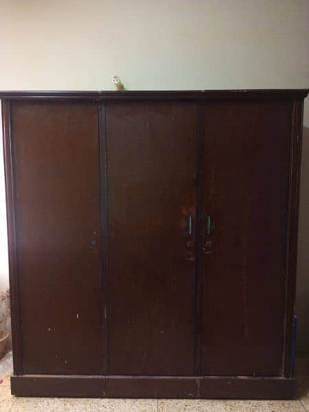 pure wood cupboard/almirah for sale 3 door 0