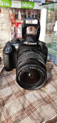 DSLR camera Canon 1200d.           Cards 16GB, 2 batterys. Charger,