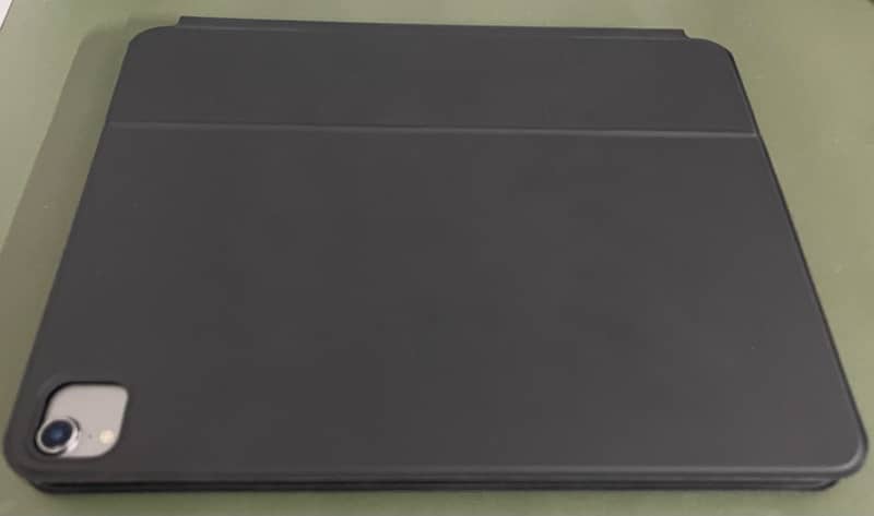 Magic Keyboard for 12.9-inch iPad Pro (6/5/4/3rd Gen - Black 15