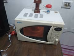 Waves  Microvawe oven sale a good conditions . 0