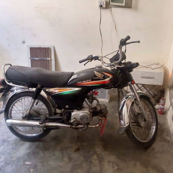 home used bike good condition 1 hand used 1