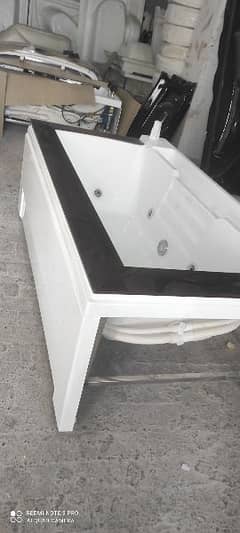 jacuuzi  bathtubs/shower trays designer vanities  from  factory