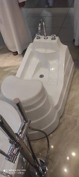 jacuuzi  bathtubs/shower trays designer corian and PVC vanities 17