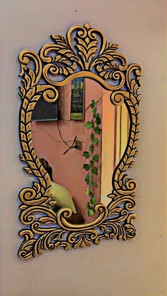 Antique Design Mirror 1