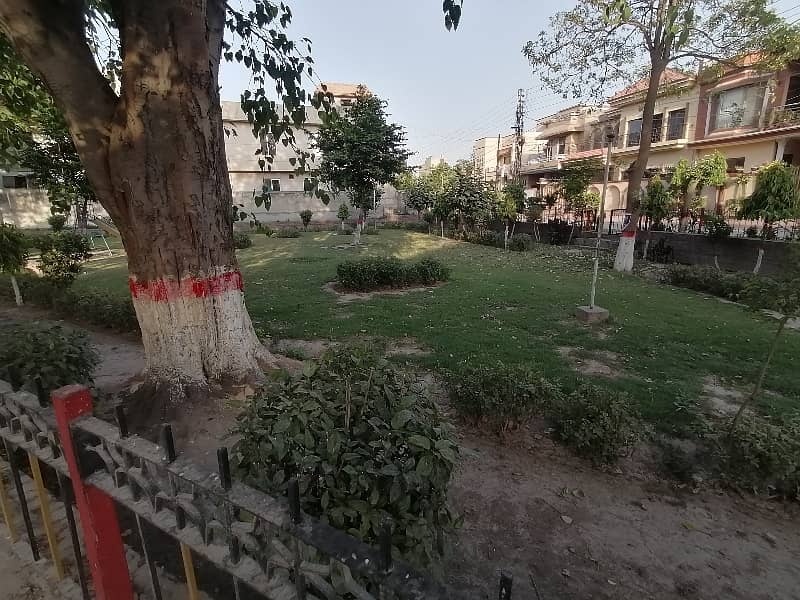 Facing Park 1 Kanal House Ideally Situated In Marghzar Officers Colony 3