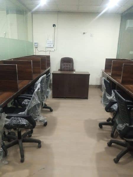 Brand new Office Working station for sale in barkat market Lahore 0