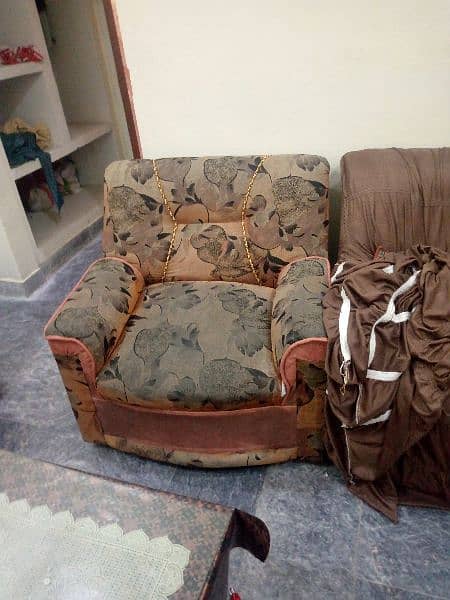 sofa set for sale in a good condition 1