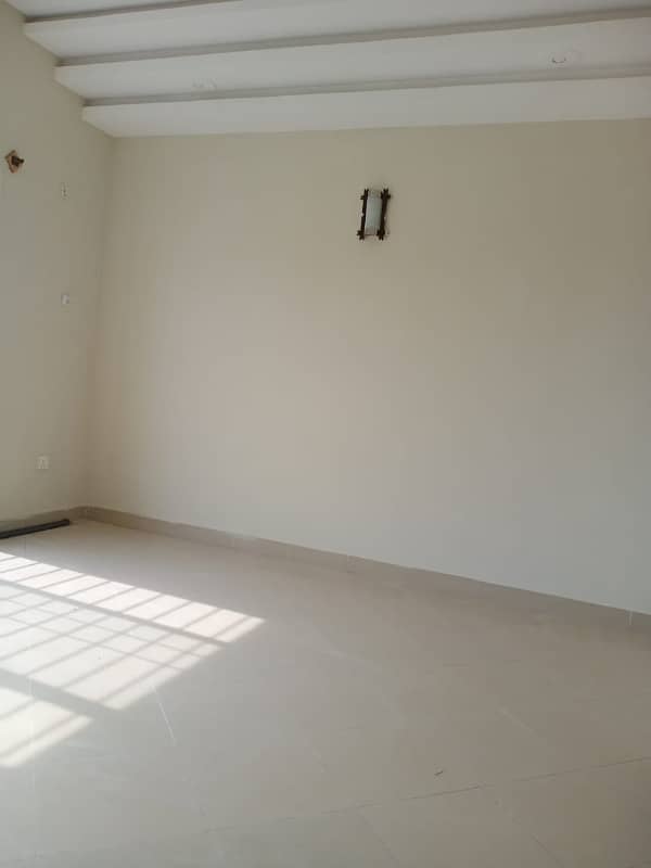 Bahria Town Phase 8 Rawalpindi 10 Marla House For Rent 6
