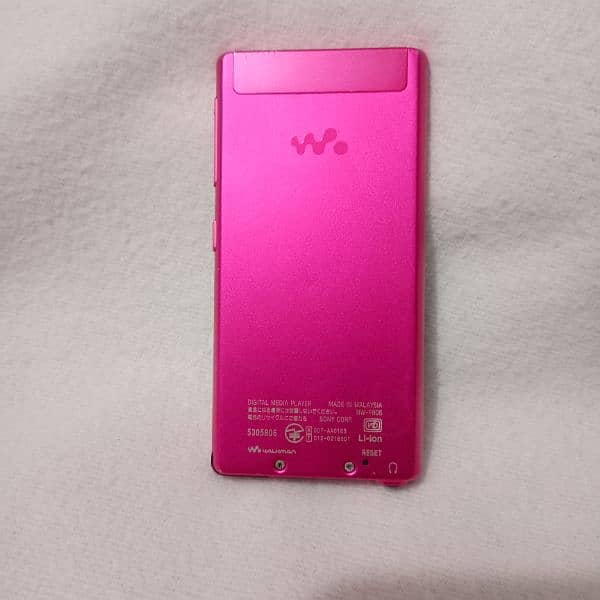 Sony walkman android 18