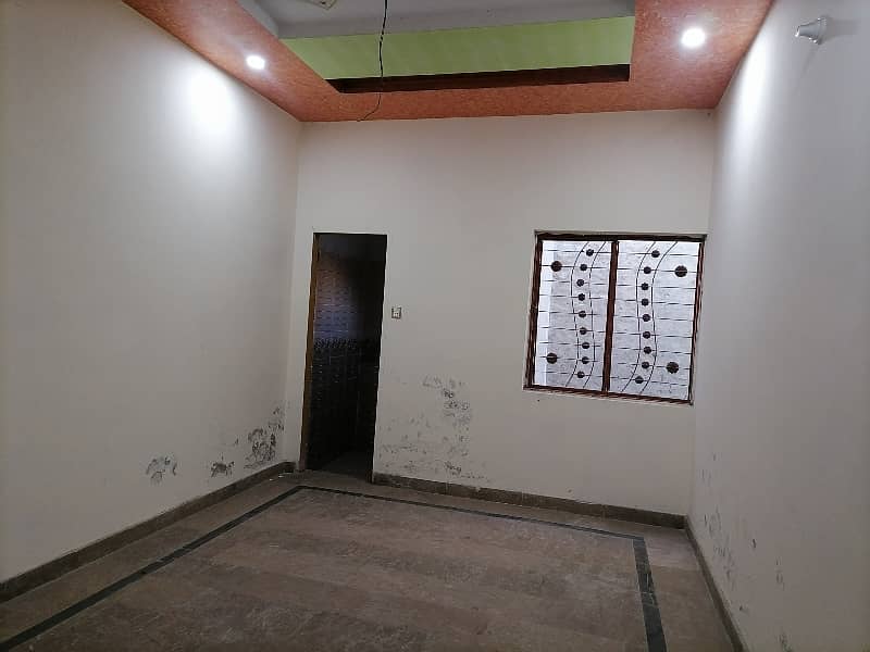 Ground Floor Portion 2 rooms kitchen bath Abbot Road near Dunya News Lahore 2
