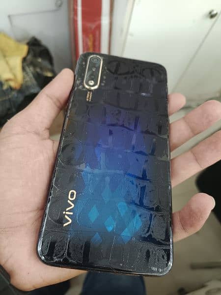 vivo s1 with box charger 0