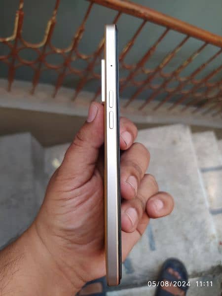 OPPO F21 For sale . 4