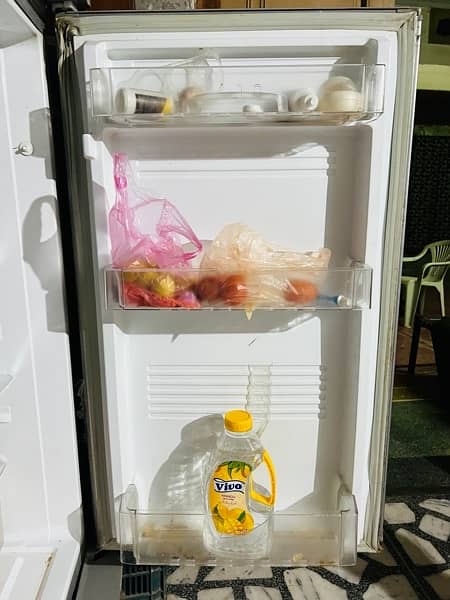 PEL Full size Fridge Perfect working - Full chilling - 8/10 condition 3