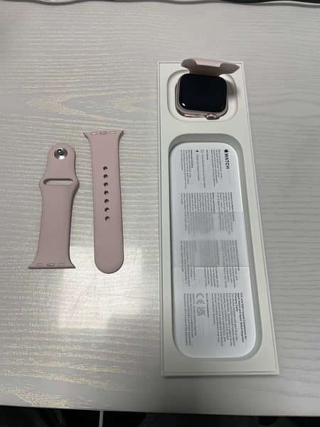 apple watch 9 series 41 mm pink color 1
