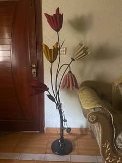 beautiful flower shaped lamp