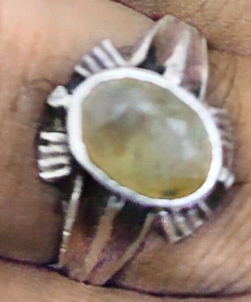 pukhraj / yellow sapphire Chandi 0