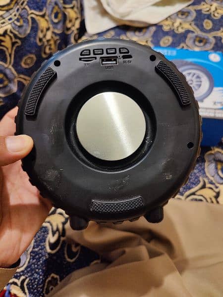 Bluetooth speaker S-501 Disco Series Tire Shape 1