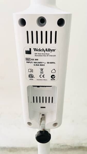 WelchAllyn LED Sensor Light or Examination, Gynae or Aesthetic Light 3