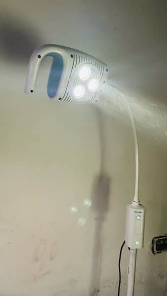 WelchAllyn LED Sensor Light or Examination, Gynae or Aesthetic Light 6