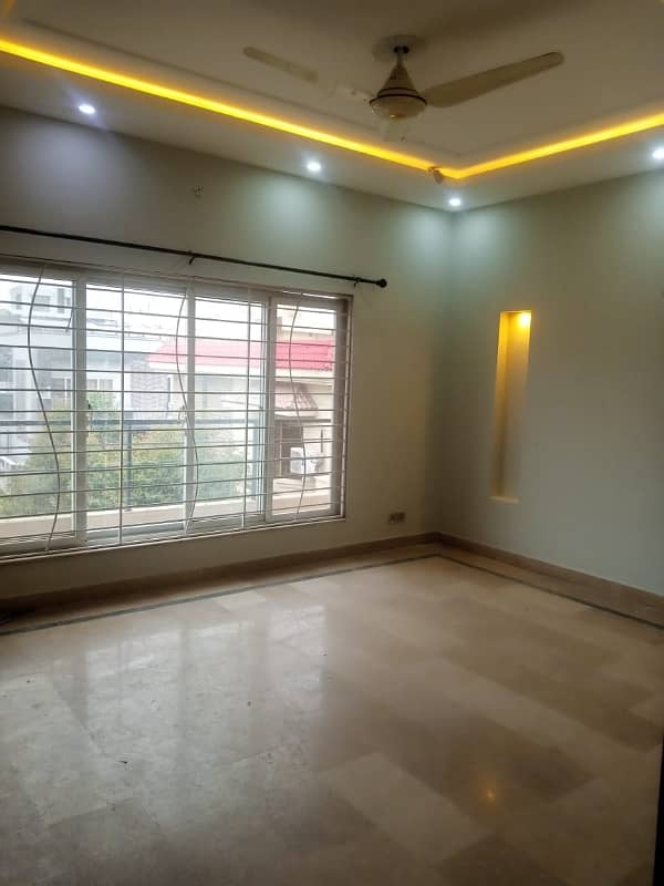 20 Marla Upper Portion Available For Rent In DHA Defence Phase 2 If You Hurry 3