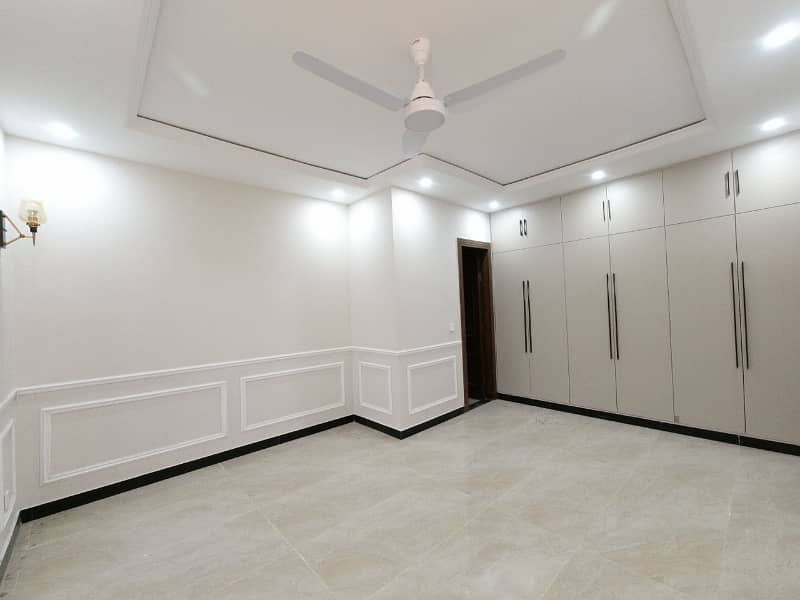 Get Your Hands On On Excellent Location House In Islamabad Best Area 32