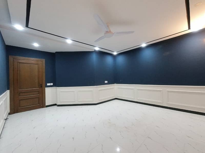 Get Your Hands On On Excellent Location House In Islamabad Best Area 42
