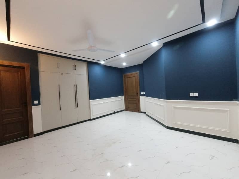 Get Your Hands On On Excellent Location House In Islamabad Best Area 43
