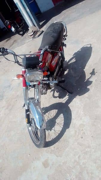 or bike b available Hy contect kry 03161721113 0