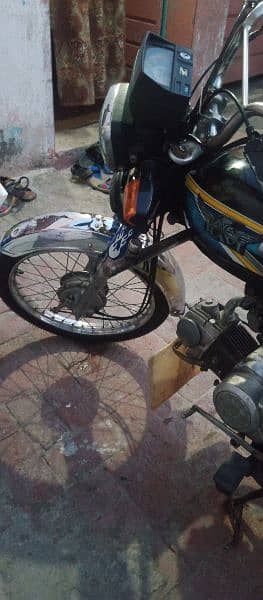 Ravi motor cycle CD 70cc 2