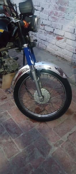 Ravi motor cycle CD 70cc 7