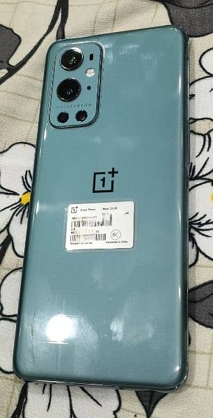 One plus 9 pro 10 by 10 condition 1