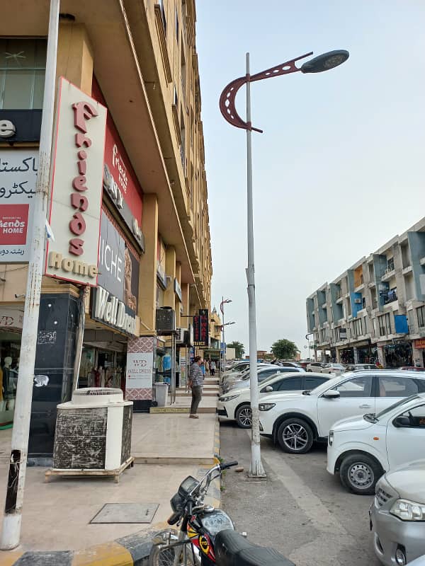 Two Beds Corner Flat For Sale In Bahria 7 1