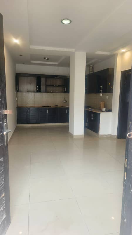 1 Bed Ideal Location Aparment For Sale 1