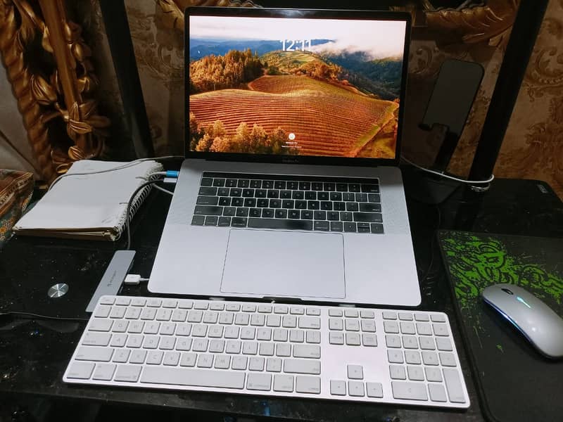 MacBook Pro 2018 (15.4 inch) For Sale 0