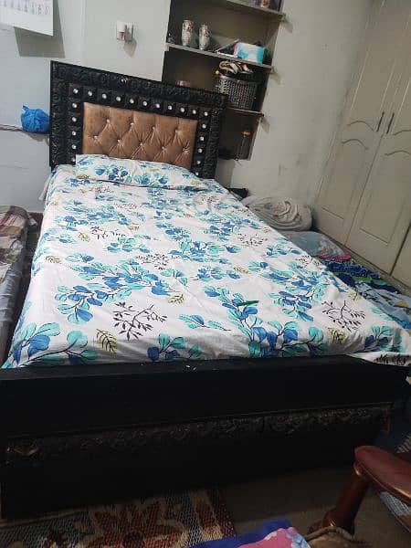 Single bed brandnew condition 6.5 by 3.5 feet 0
