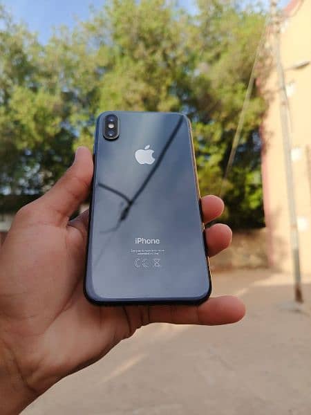 iPhoneXS 0