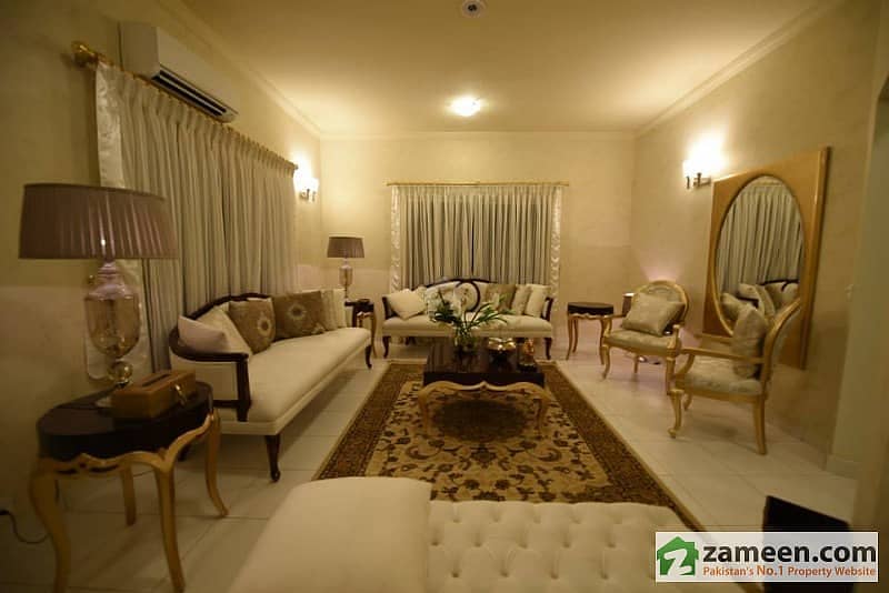 4 Bedrooms Luxury Villa for Rent in Bahria Town (Sport City 350 sq yrd) 03470347248 7